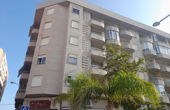 Venta - Apartamento - Santa Pola - Club nautico