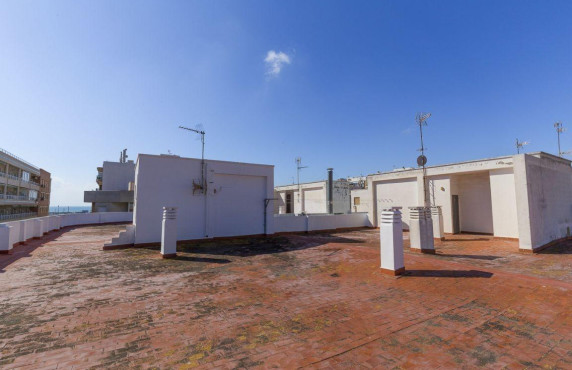 Venta - Apartamento - Santa Pola - Club nautico