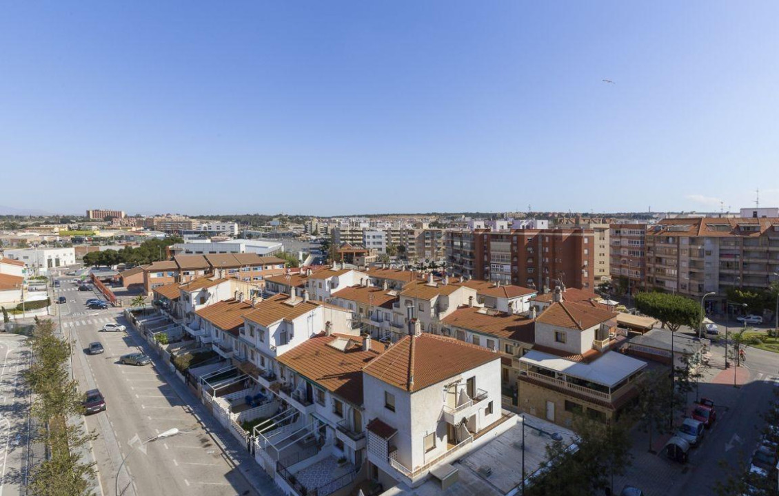Venta - Apartamento - Santa Pola - Club nautico
