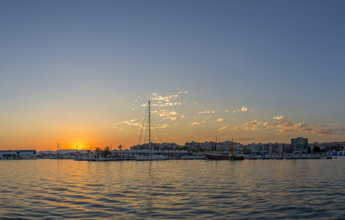 Venta - Apartamento - Santa Pola - Club nautico