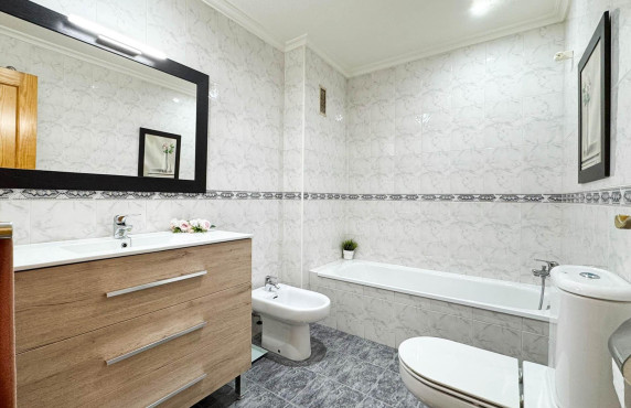 For Sale - Flat - Elche - Zona Deportiva-Nuevo Altabix