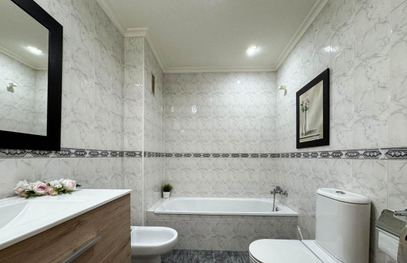 For Sale - Flat - Elche - Zona Deportiva-Nuevo Altabix