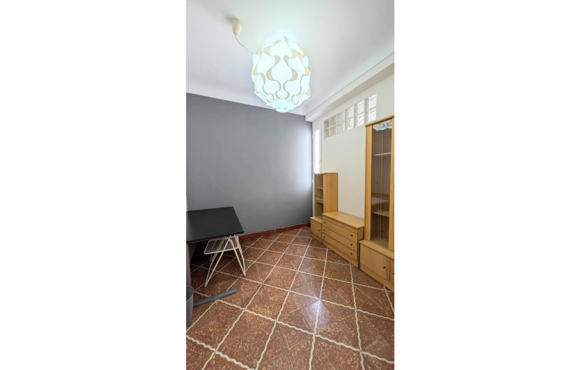 Venta - Piso - Elche - Asilo - Pisos Azules