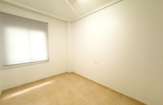 Long Rental Period - Flat - Almoradi