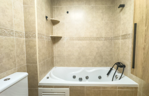 Long Rental Period - Flat - Almoradi