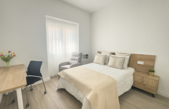 Alquiler de habitación de Larga Estancia - habitación individual - Elche - Centro