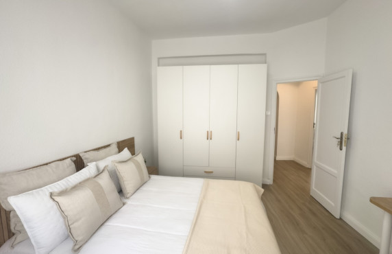 Alquiler de habitación de Larga Estancia - habitación individual - Elche - Centro
