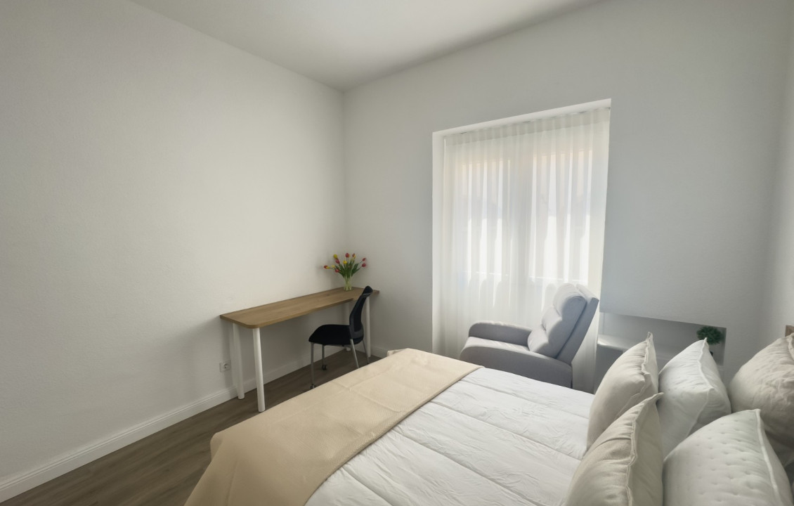 Alquiler de habitación de Larga Estancia - habitación individual - Elche - Centro