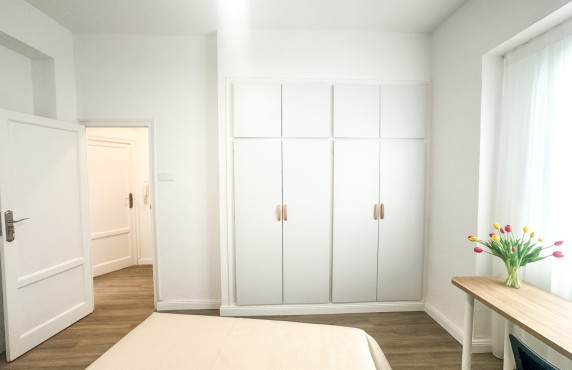 Alquiler de habitación de Larga Estancia - habitación individual - Elche - Centro