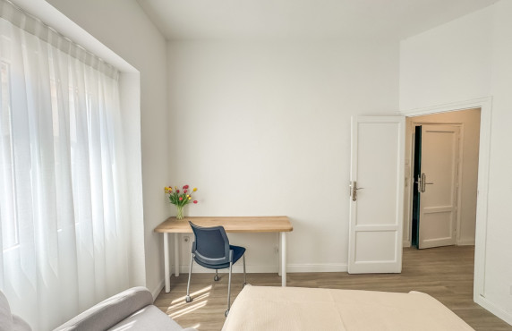 Alquiler de habitación de Larga Estancia - habitación individual - Elche - Centro