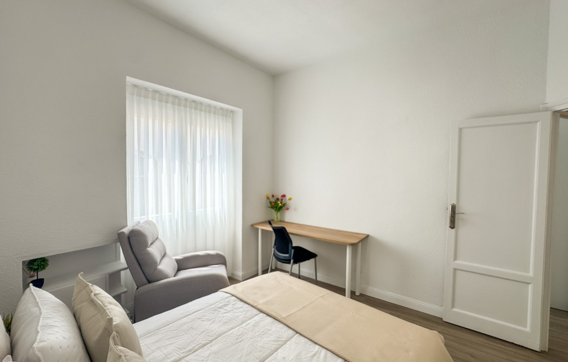 Alquiler de habitación de Larga Estancia - habitación individual - Elche - Centro