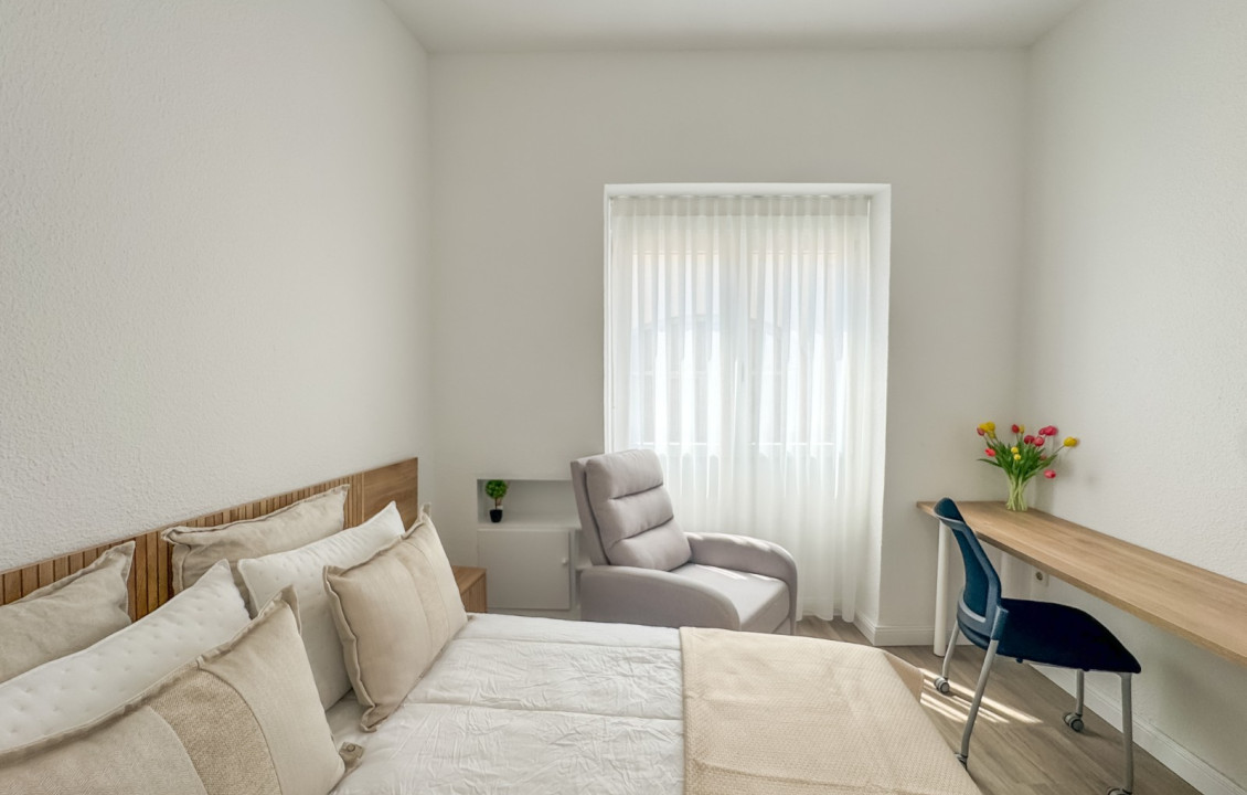 Alquiler de habitación de Larga Estancia - habitación individual - Elche - Centro