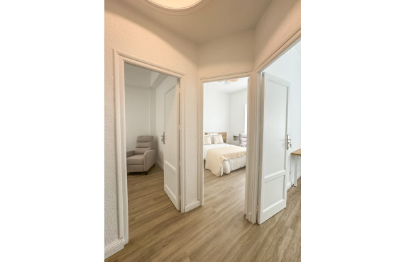 Alquiler de habitación de Larga Estancia - habitación individual - Elche - Centro