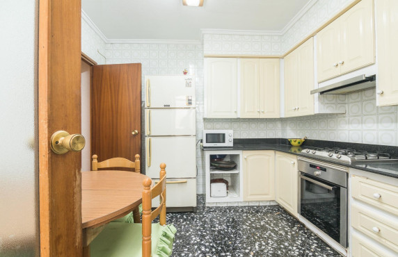 Venta - Piso - Elche - Asilo - Pisos Azules