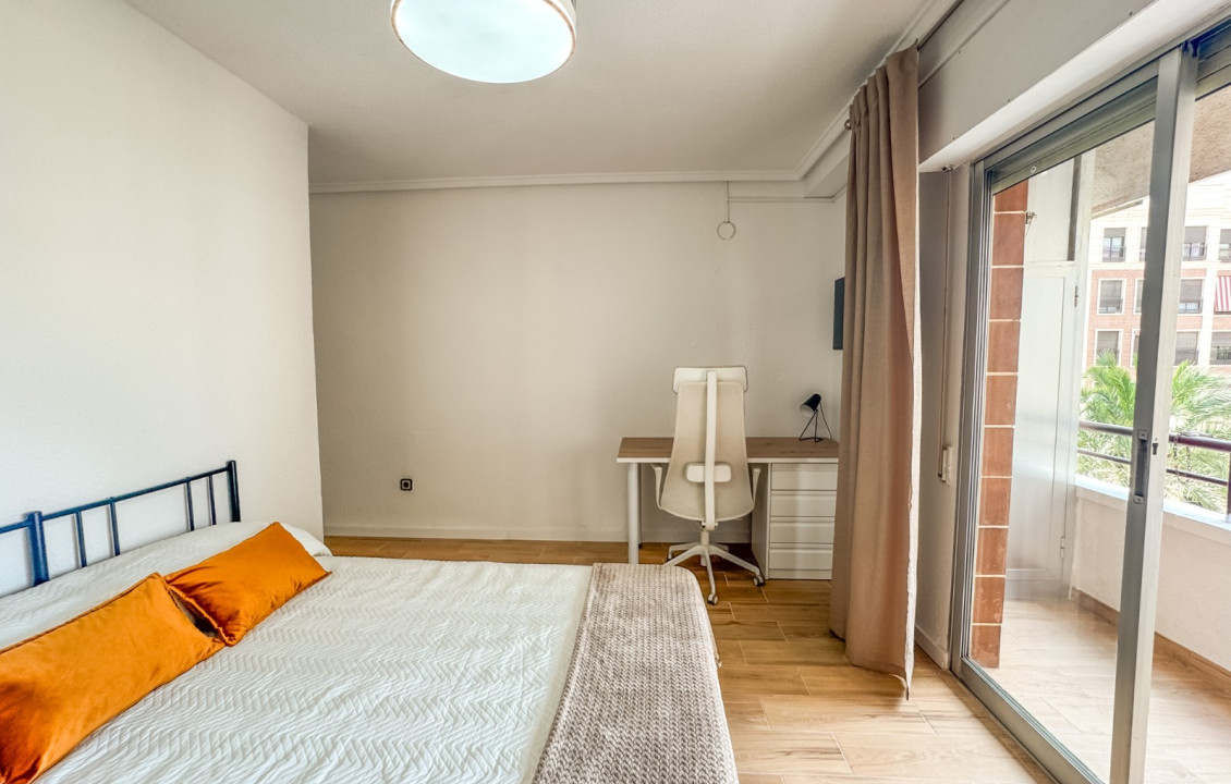 Alquiler de habitación de Larga Estancia - habitación individual - Elche