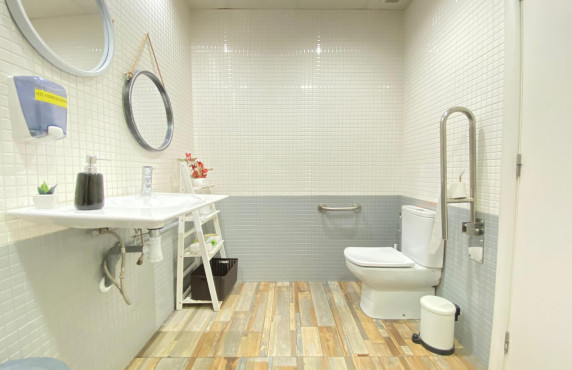 Venta - Commercial Unit - Alicante - Plaza de toros - Mercado Central