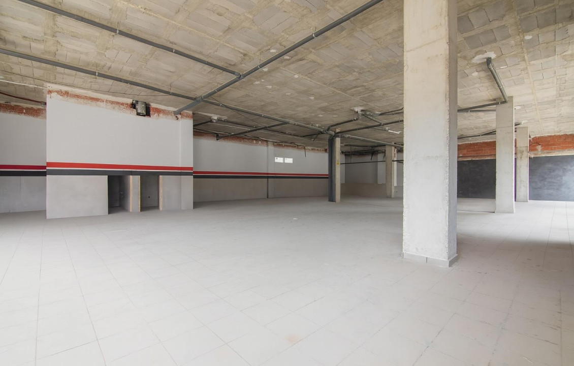  - Commercial Unit - Elche - Huerto de Travalón