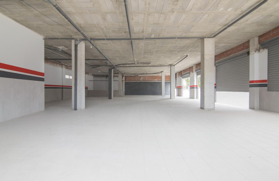  - Commercial Unit - Elche - Huerto de Travalón