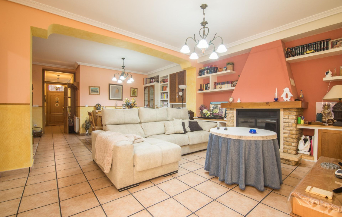 Venta - Terraced house - Algueña - Comunidad valenciana