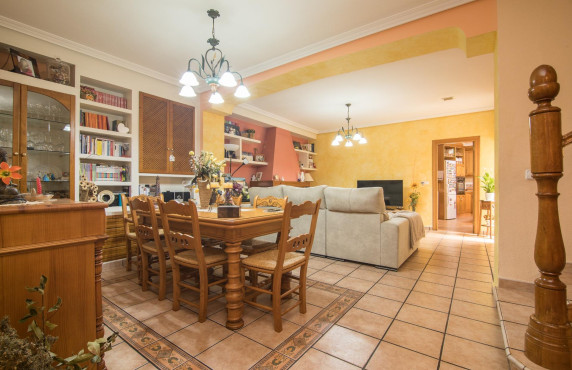 Venta - Terraced house - Algueña - Comunidad valenciana