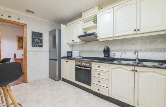 For Sale - Flat - Petrer