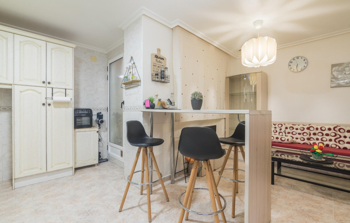 For Sale - Flat - Petrer