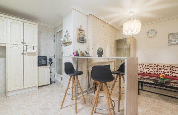 For Sale - Flat - Petrer