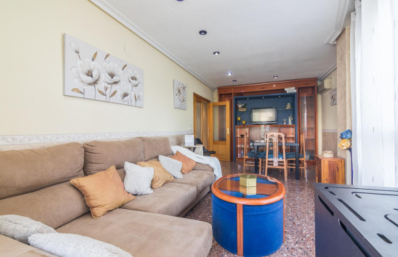 For Sale - Flat - Petrer