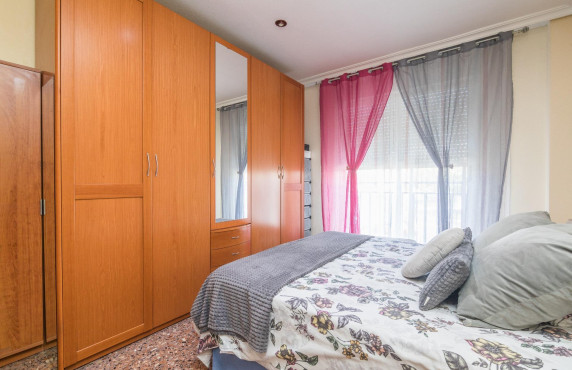 For Sale - Flat - Petrer