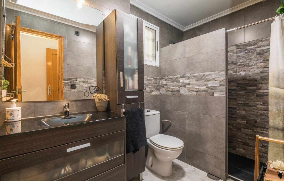 For Sale - Flat - Petrer