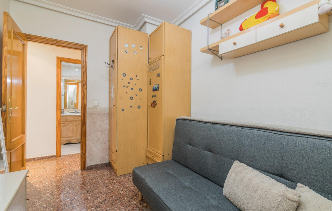 For Sale - Flat - Petrer