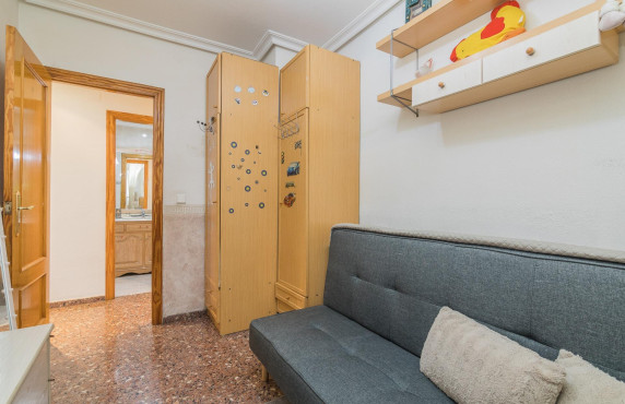 For Sale - Flat - Petrer