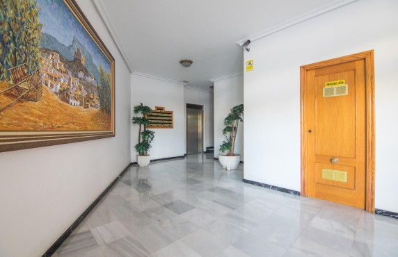 For Sale - Flat - Petrer