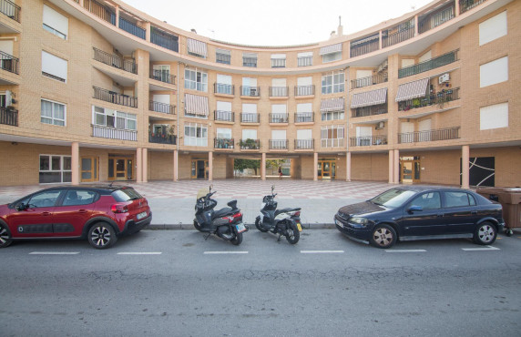 For Sale - Flat - Petrer