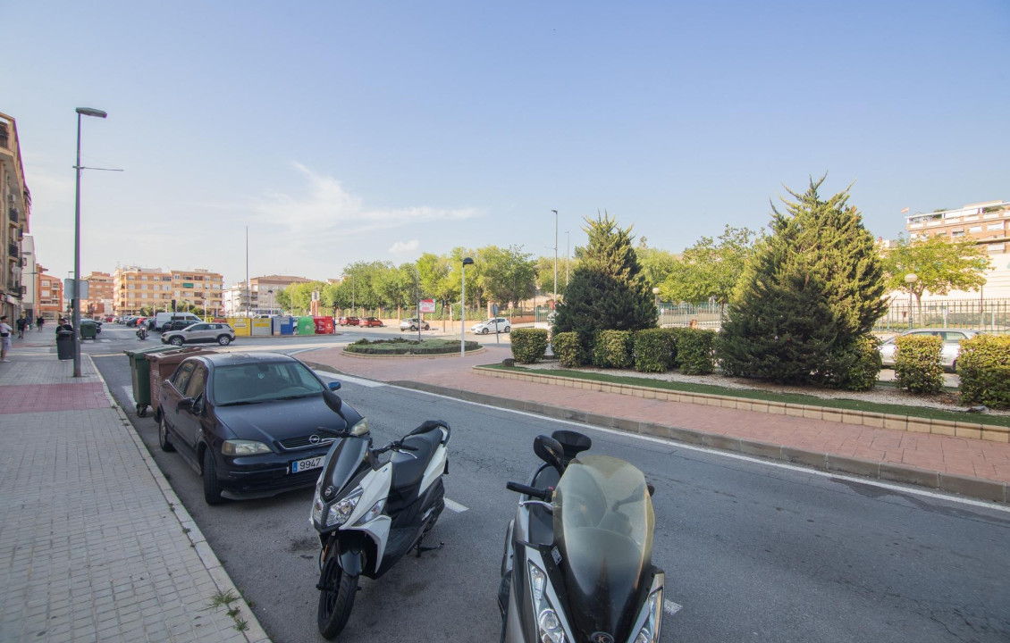 For Sale - Flat - Petrer