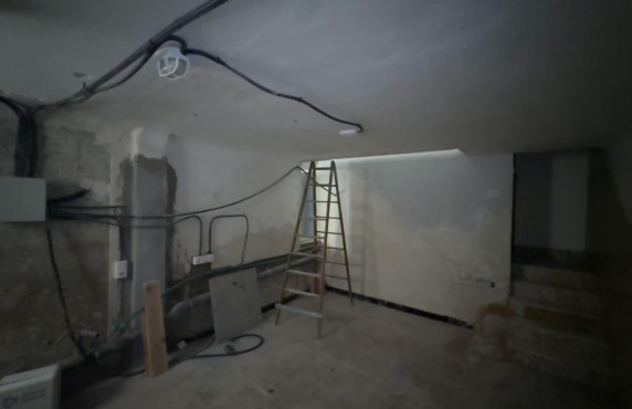 Alquiler Larga Estancia - Local comercial - Elche - Centro