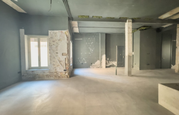 Alquiler Larga Estancia - Local comercial - Elche - Centro