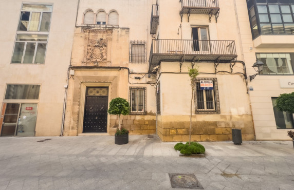 Alquiler Larga Estancia - Local comercial - Elche - Centro