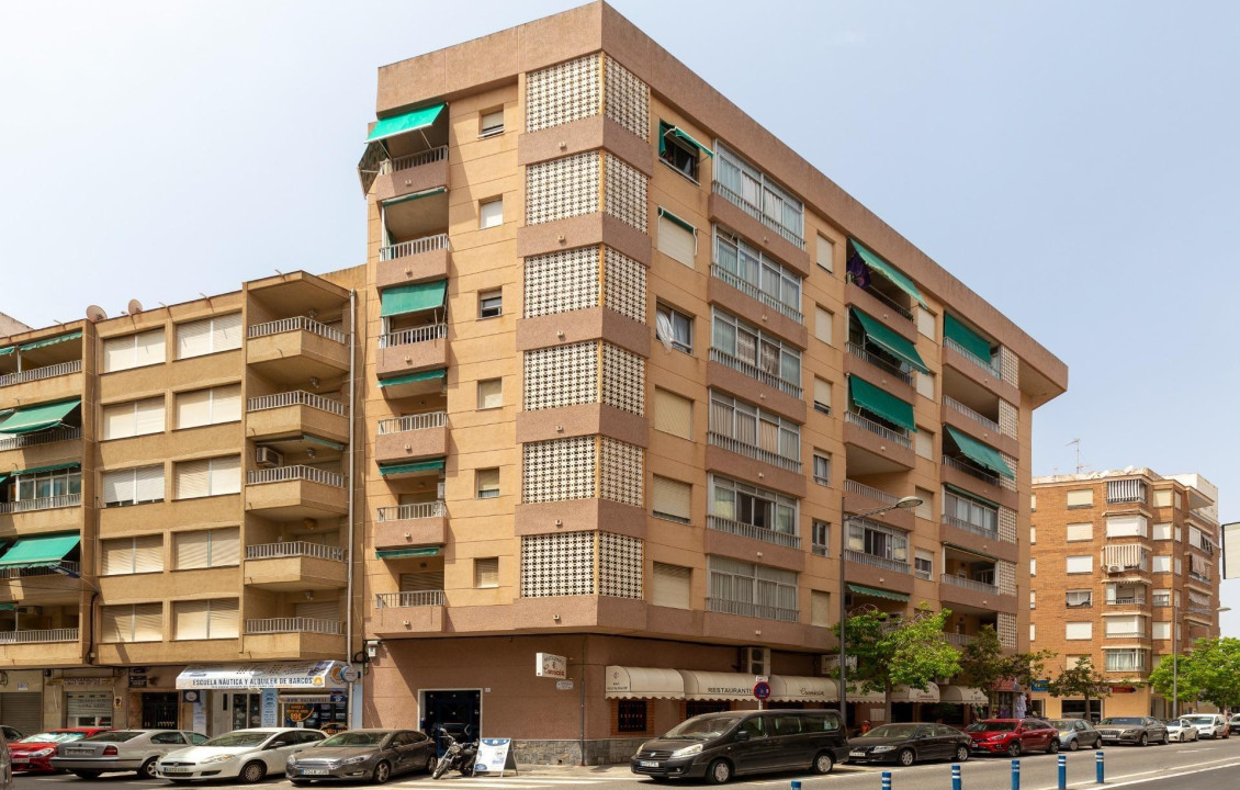 Venta - Apartamento - Santa Pola - Club nautico