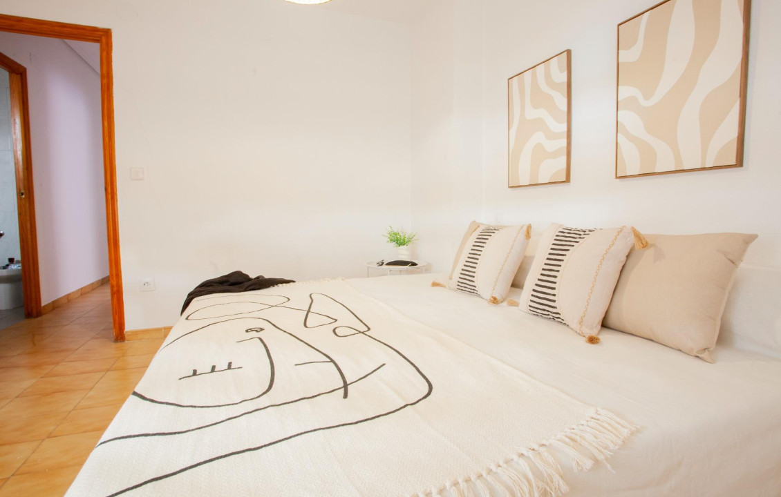 Venta - Apartamento - Santa Pola - Club nautico