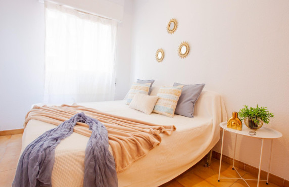 Venta - Apartamento - Santa Pola - Club nautico