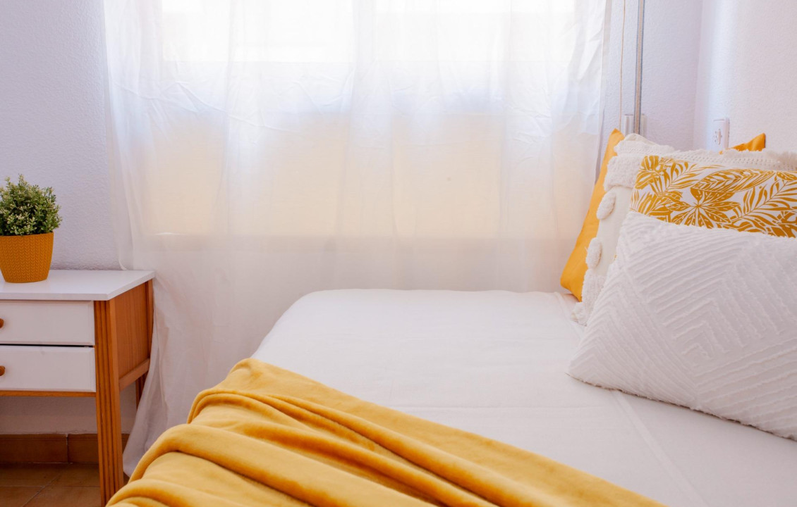 Venta - Apartamento - Santa Pola - Club nautico