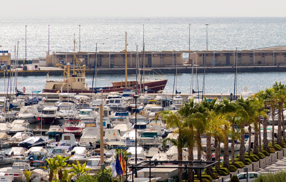 Venta - Apartamento - Santa Pola - Club nautico