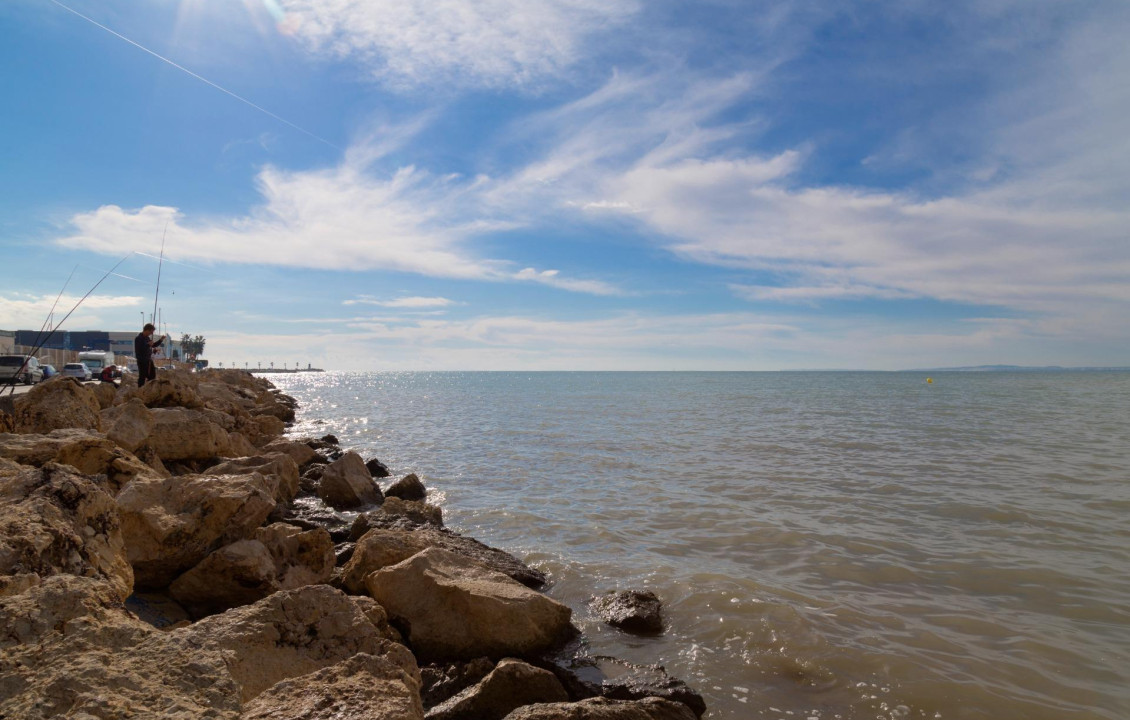 Venta - Apartamento - Santa Pola - Club nautico