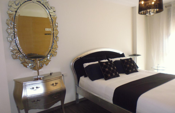 Venta - Bungalow - Arenales del sol - Calle albacete