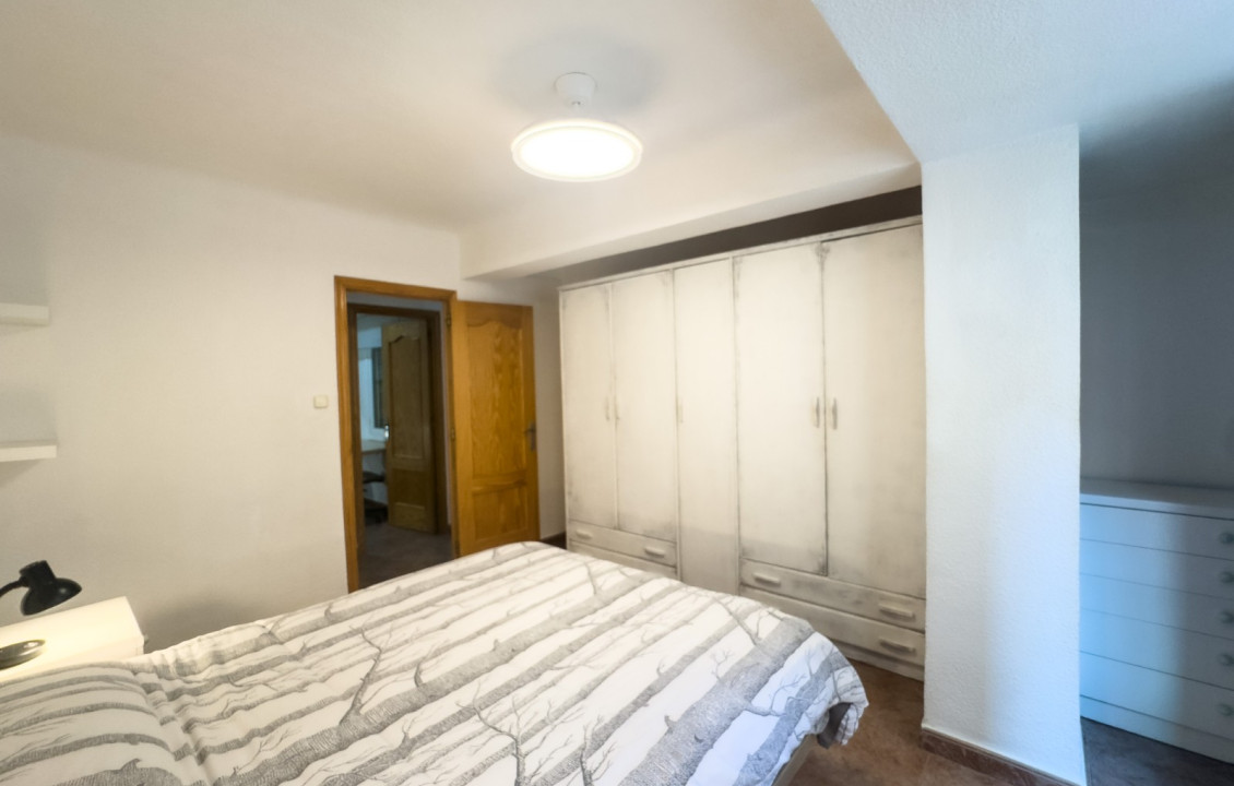 Alquiler Larga Estancia - Apartamento - Elche - Calle del Alférez Cosido