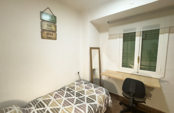 Alquiler Larga Estancia - Apartamento - Elche - Calle del Alférez Cosido