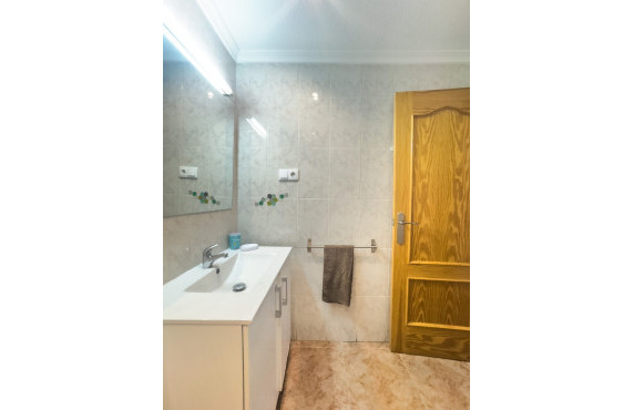 Alquiler Larga Estancia - Apartamento - Elche - Calle del Alférez Cosido