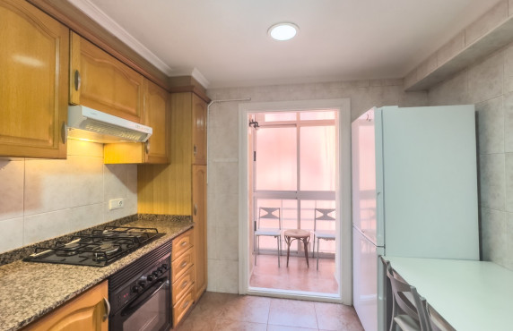 Alquiler Larga Estancia - Apartamento - Elche - Calle del Alférez Cosido
