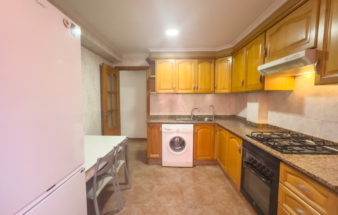 Alquiler Larga Estancia - Apartamento - Elche - Calle del Alférez Cosido